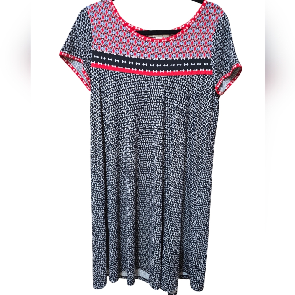 Womens Size Medium Black and‎ Red Lark & Ro Dress